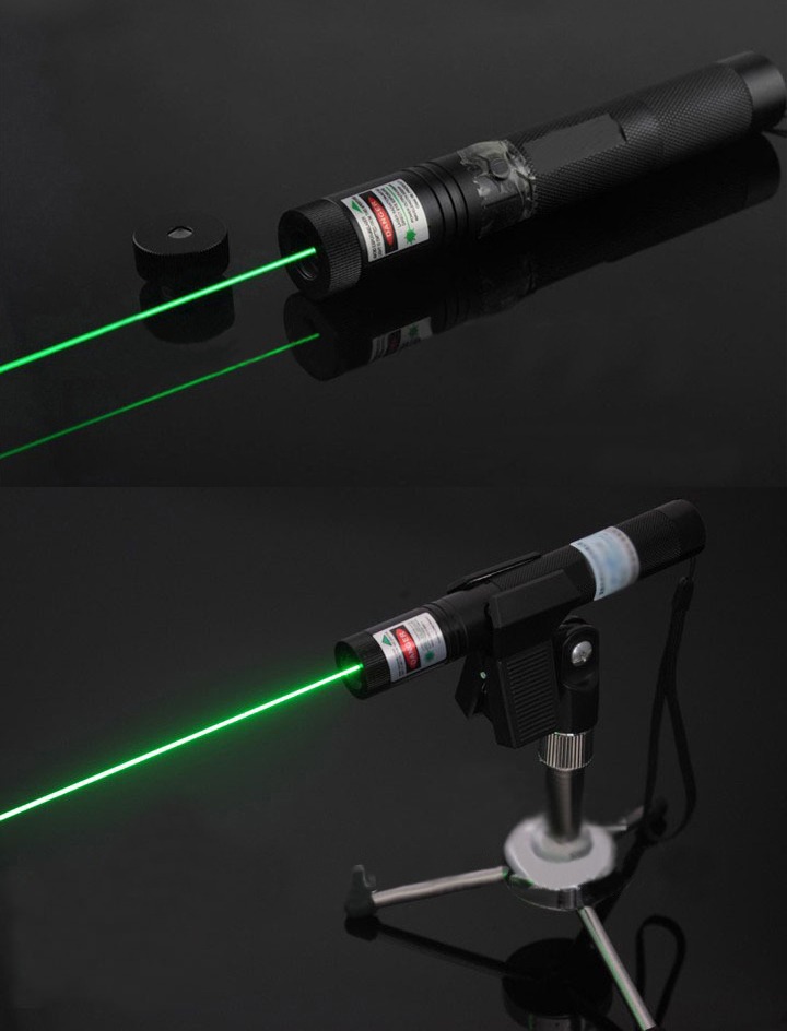 3000mW Laserpointer entzündet Streichholz